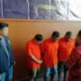 Image Credit Giffar Rivana Mulyawan/B-Universe -The police succeeded in arresting three fake Corruption Eradication Commission (KPK) officers who tried to deceive the former Regent of Rote, East Nusa Tenggara (NTT) with fake KPK files. One of the three perpetrators is an NTT Province ASN.