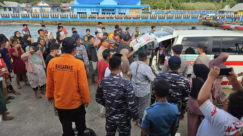 Image Credit Sahrudin Nurdin/Beritasatu - Sahril Helmi, a Metro TV journalist who disappeared due to the explosion of a speedboat belonging to Basarnas Ternate, was finally found dead, Saturday, February 8 2025.