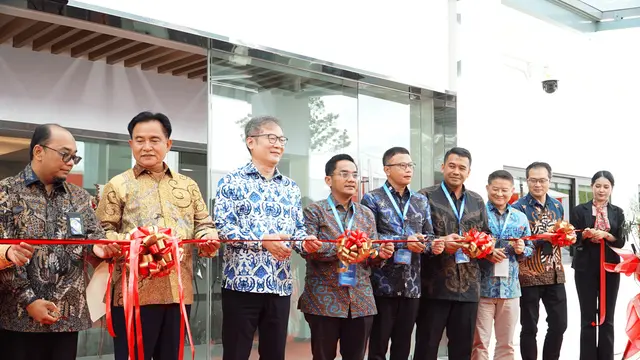 Pegatron through PT Pegaunihan Technology Indonesia together with Telkomsel operates an AI-based smart factory with 5G Telkomsel ( Corpcomm Telkomsel)