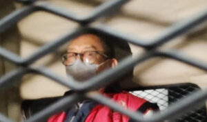 Illustration - Suspect in the alleged obstruction case of the Attorney General's Office, TB (Tian Bahtiar) as JAKTV News Director, sits in a prison car at the Attorney General's Office Building, Jakarta, Tuesday (4/22/2025). (Antara/Nadia Putri Rahmani)