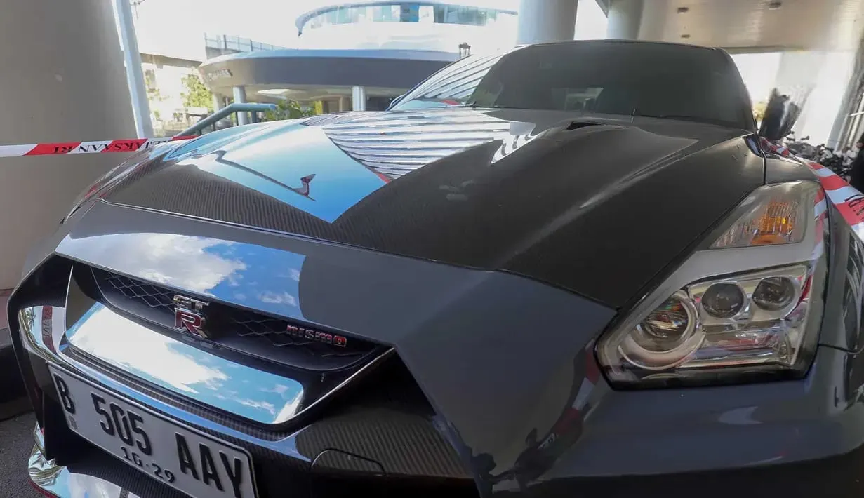 Image Credit Herman Zakharia - Related to Bribery Decision to Release CPO Exports, Attorney General's Office Confiscates Four Cars and Dozens of Luxury Motorcycles