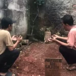 The grave of Soleh Darmawan, a Bekasi resident who is suspected of being a victim of human trafficking (TPPO) in Cambodia. (Beritasatu/Rino Fajar Setiawan)